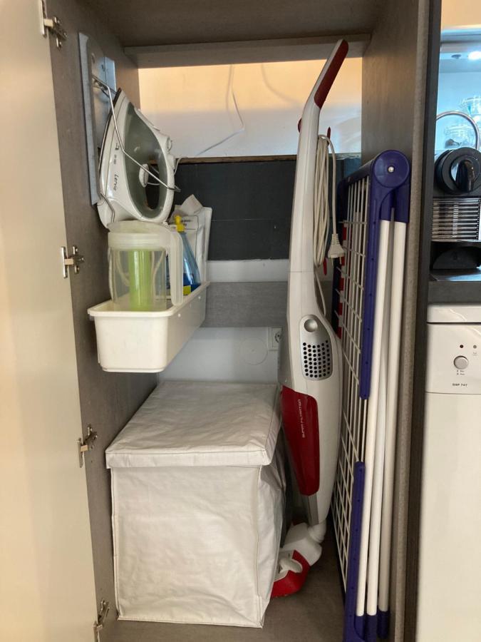 Living At Saarpartments - Adultsonly - Business & Holiday Homes With Kitchen For Long- And Short Term Stay, 3 Min To St Johanner Markt And Points Of Interest Saarbrücken Esterno foto